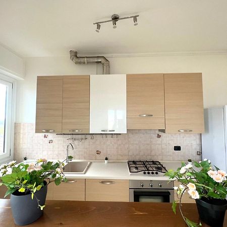 Accomodo Mib58 Bivano Corvetto Milánó Kültér fotó