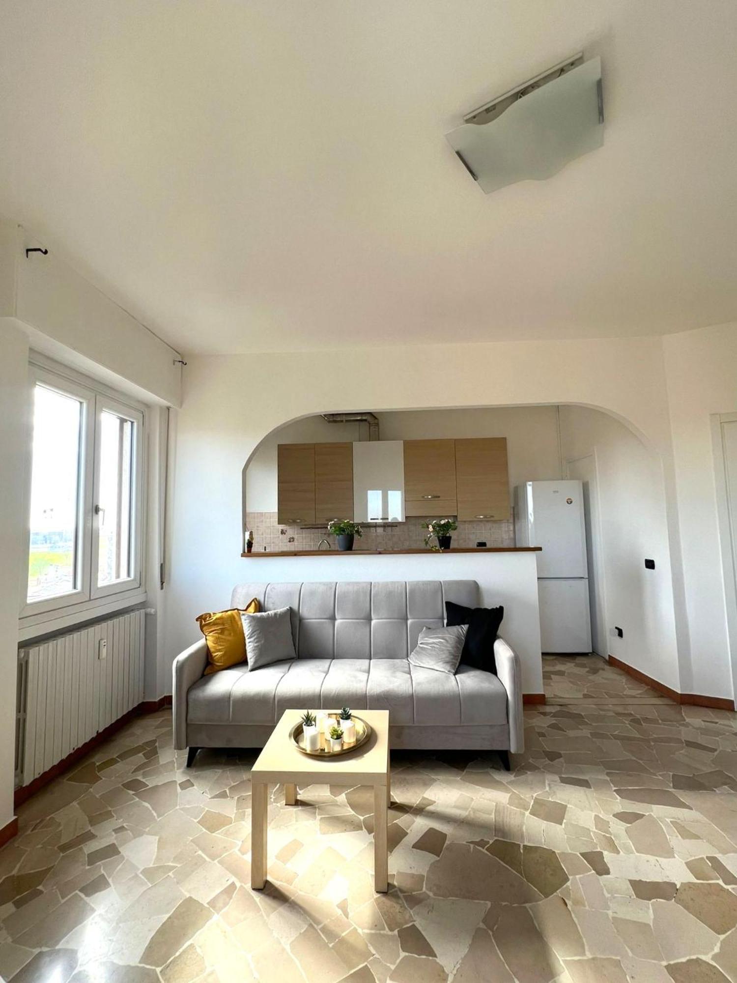 Accomodo Mib58 Bivano Corvetto Milánó Kültér fotó